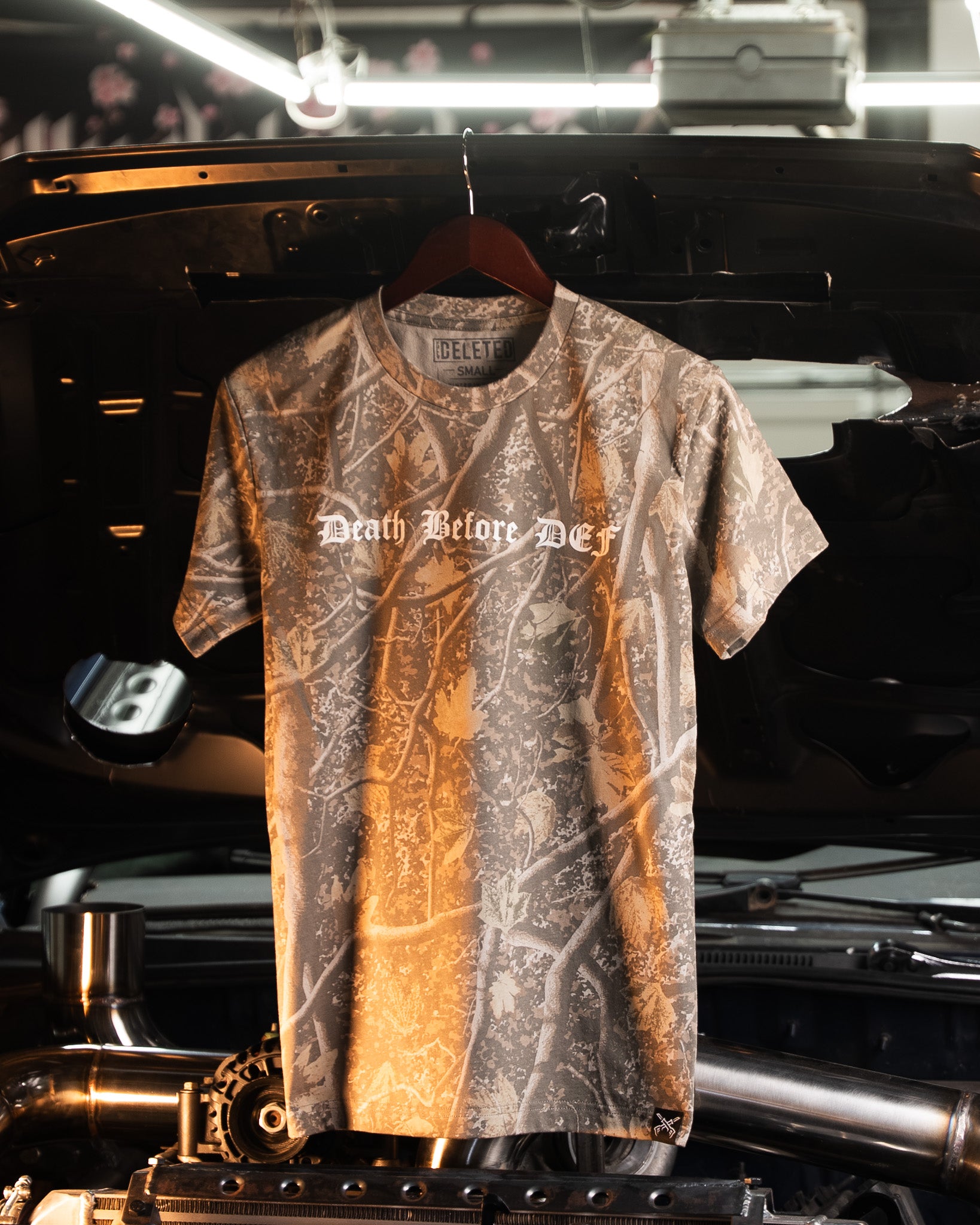 DEADWOOD TEE