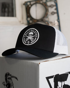 FD SNAPBACK : BLACK on WHITE