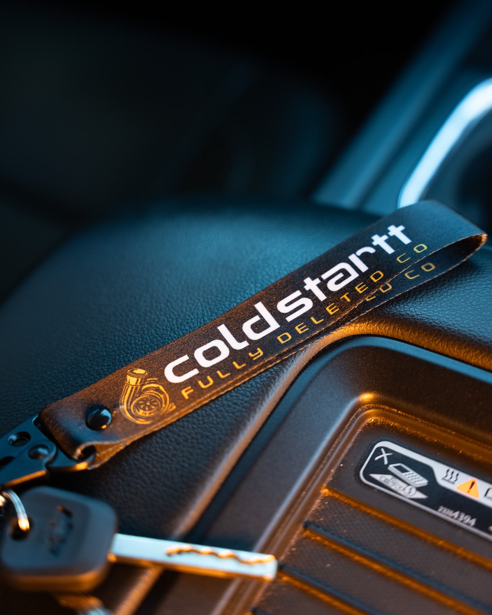 COLDSTARTT : LANYARD : SHORT