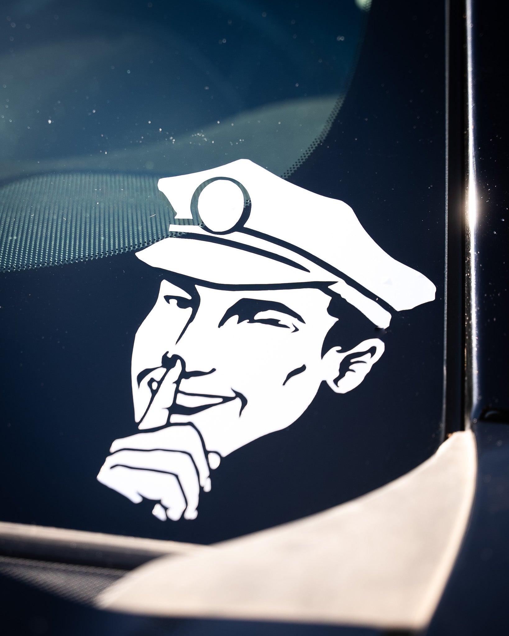 WHISPER : DECAL :