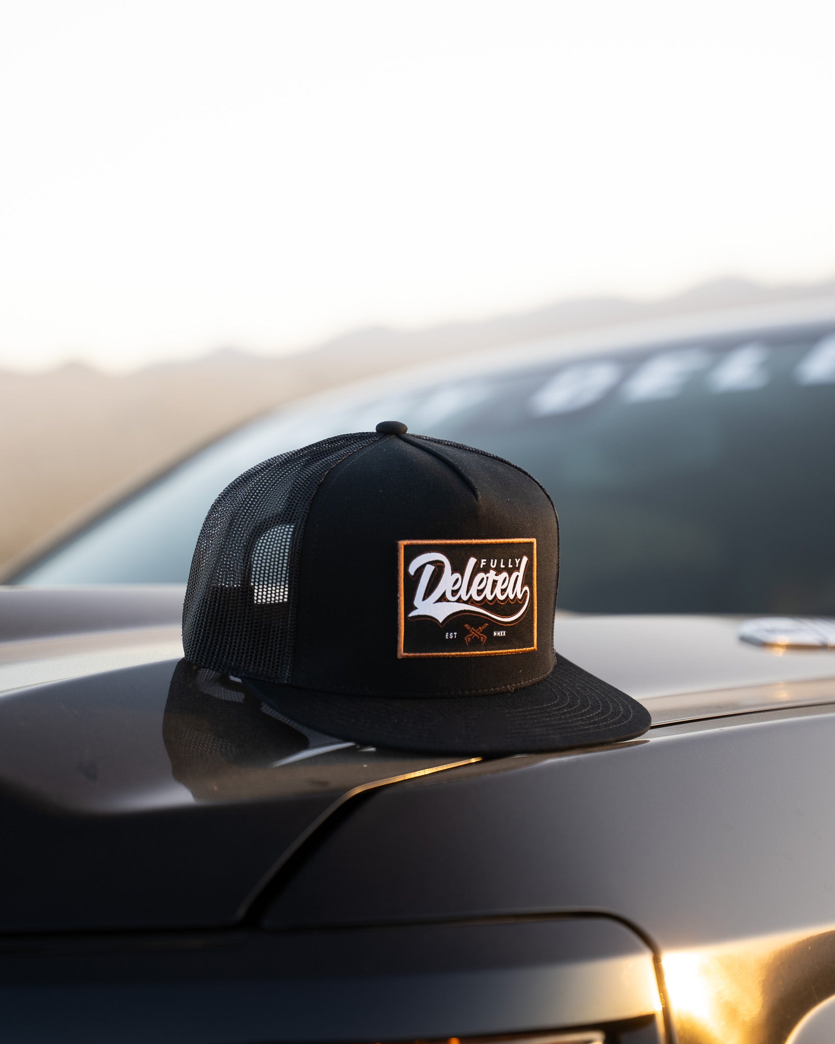 OLD SCHOOL: BLACK : SNAPBACK HAT