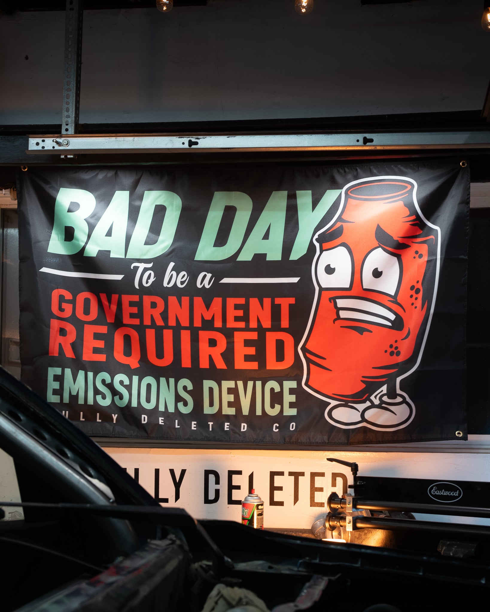 BAD DAY : SHOP FLAG : 3' X 5'