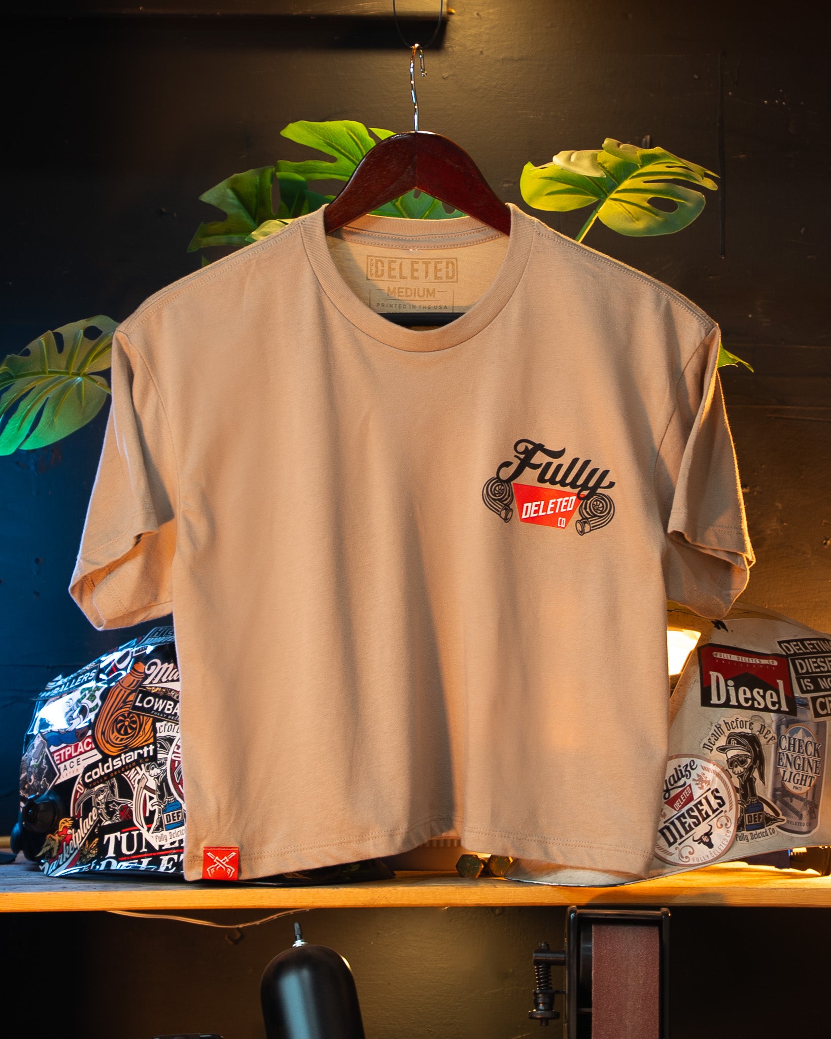 FULLY DELETED : WOMEN'S CROP TEE : TAN