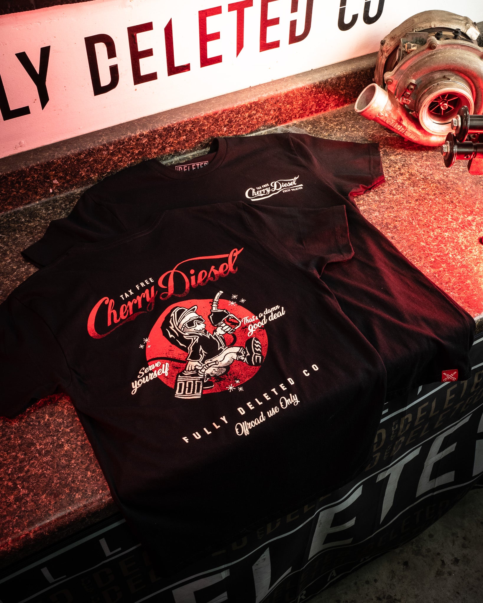 CHERRY DIESEL : PREMIUM T-SHIRT