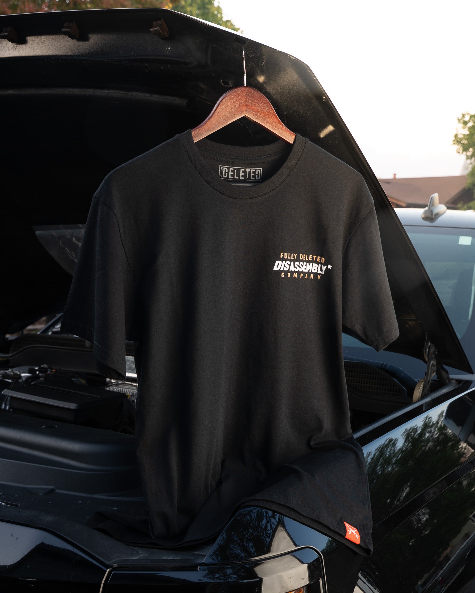 DISASSEMBLY : PREMIUM TEE