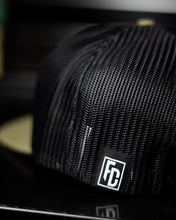 Load image into Gallery viewer, TRADE MARK : GREEN/BLACK : SNAPBACK