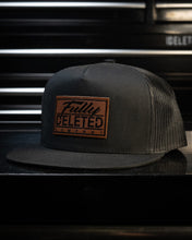 Load image into Gallery viewer, CLASSIC LEATHER : SNAPBACK : BLACK