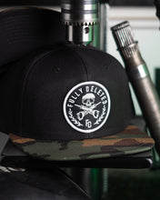 Load image into Gallery viewer, FD FLATBILL SNAPBACK : BLACK/CAMO